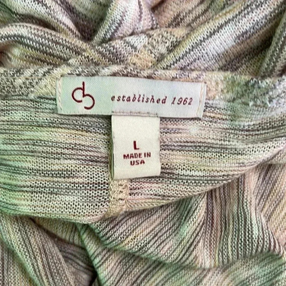 Cozy Taupe Heathered Long Sleeve Twist-Front Top - Picture 2 of 3